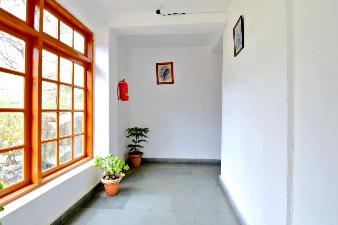 Oyo 10279 Sita Cottage Manāli Exterior foto